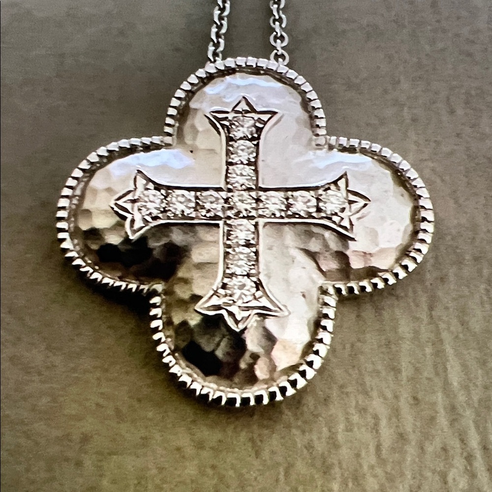 Gabriel & Co.925 Sterling Silver Woman’s 18” Diamond Cross Clover Necklace EUC - Picture 6 of 17